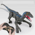 Dinossauro Raptor -Controle Mão