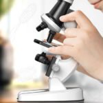 Kit Microscópio Infantil Pequeno Cientista - Descobrindo