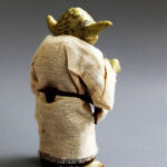 Action Figure Mestre Yoda - Lado