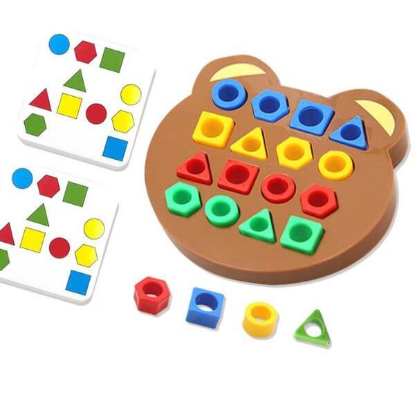 Jogo Formas Geométricas - Brinquedos Montessori - Jogando