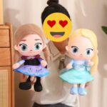Bonecas de Pelúcia Elsa e Ana -